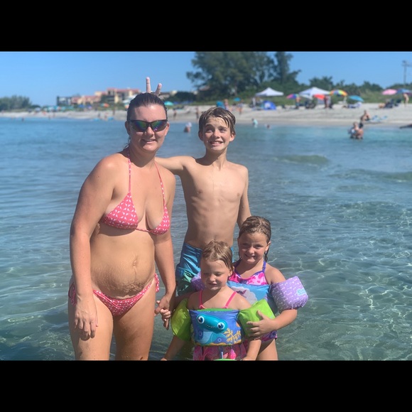 Meet your Posher, Joy - Picture 7 of 12